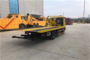 兴海非事故拖车